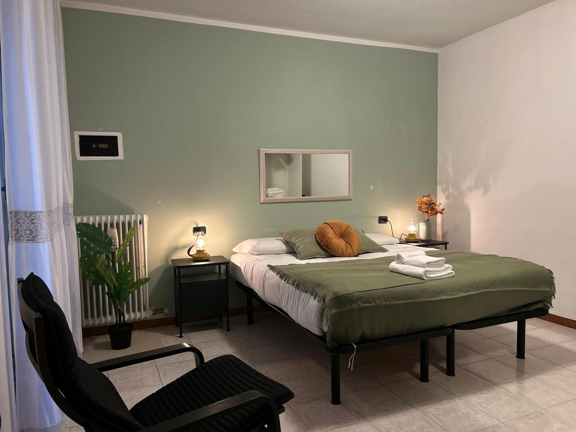 Accogliente Stanza Privata Con Bagno Privato - Daniele'S House Lejlighed San Donato Milanese Eksteriør billede